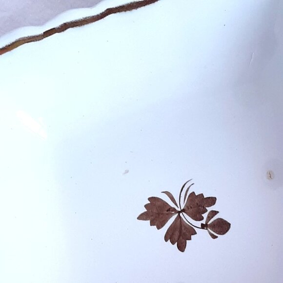 A Meakin Copper Tea Leaf Antique Ironstone 8